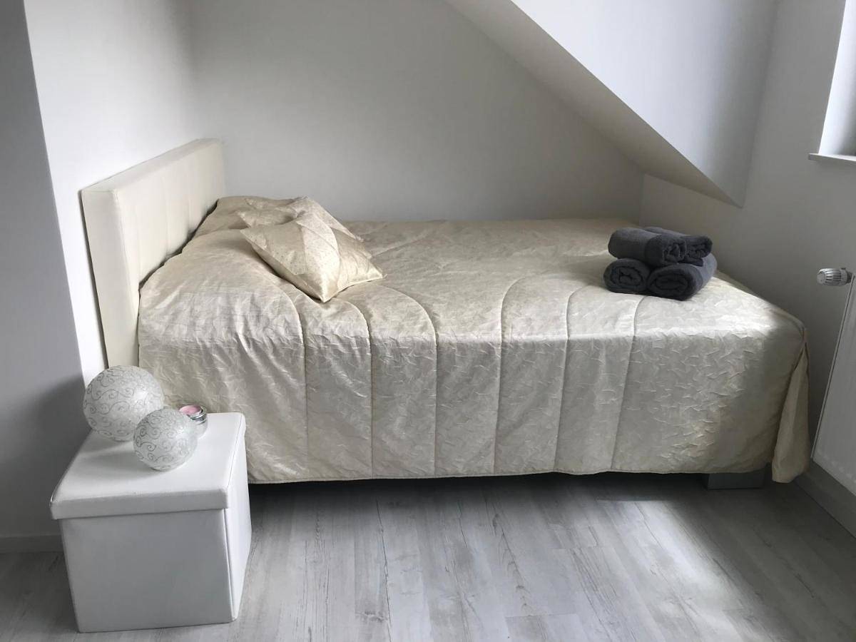 Maison d’hôte pour 1 personne avec terrasse in Langenfeld, Osteifel