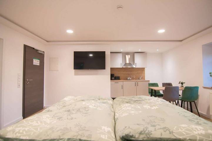 Ganze Wohnung, Doppelzimmer mit Küche und Bad in Hövelhof, Kreis Paderborn
