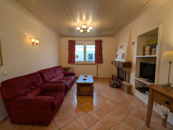 Gîte pour 4 personnes, avec jardin et terrasse, animaux acceptés à Anould - 2