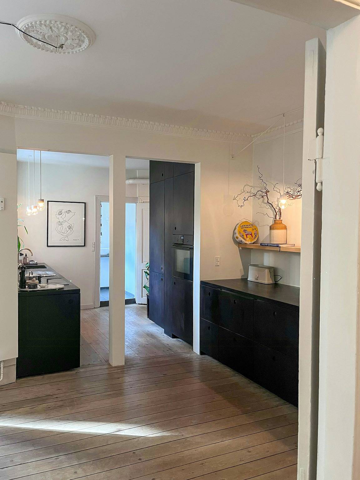 Ganze Wohnung, Helle Wohnung in der Nähe der Seen mit Blick auf den Innenhof in Kopenhagen Zentrum, Kopenhagen