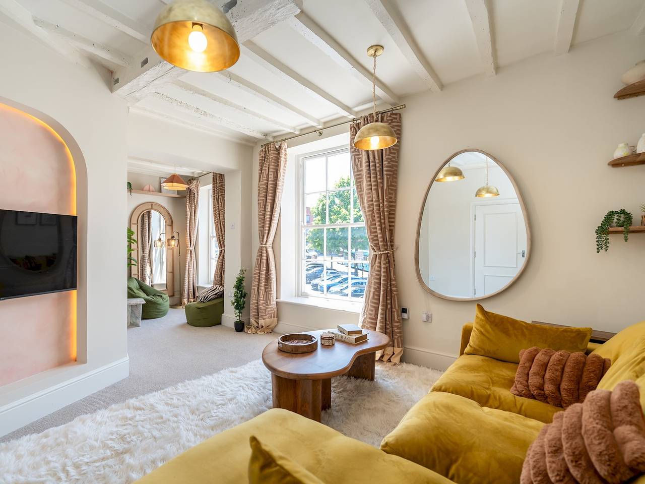 Glamping for 4 People in Shrewsbury, Shropshire