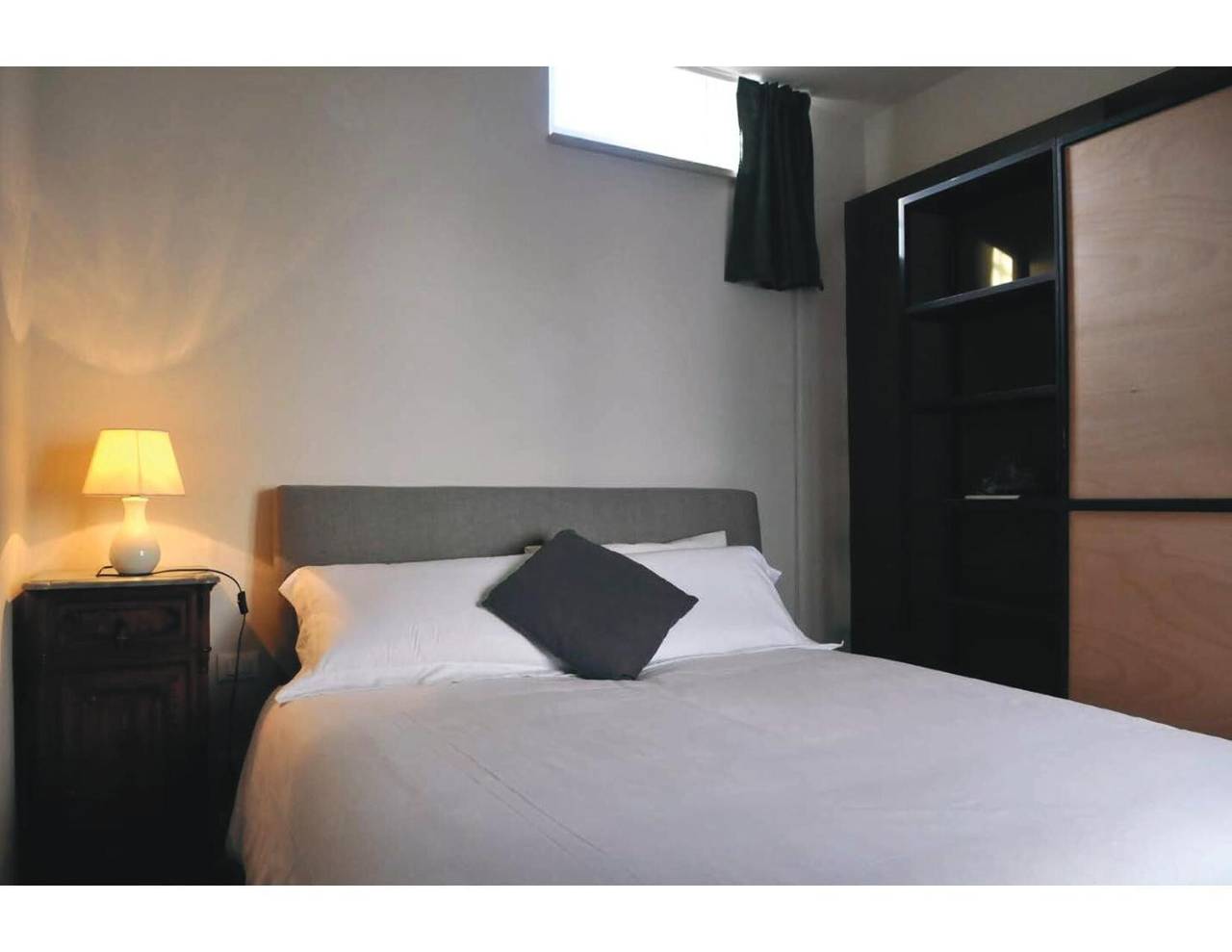 Appartamento intero, Appartamento 'Deluxe Room - Camera 2' con giardino in comune, Wi-Fi e aria condizionata in Noto, Noto e dintorni