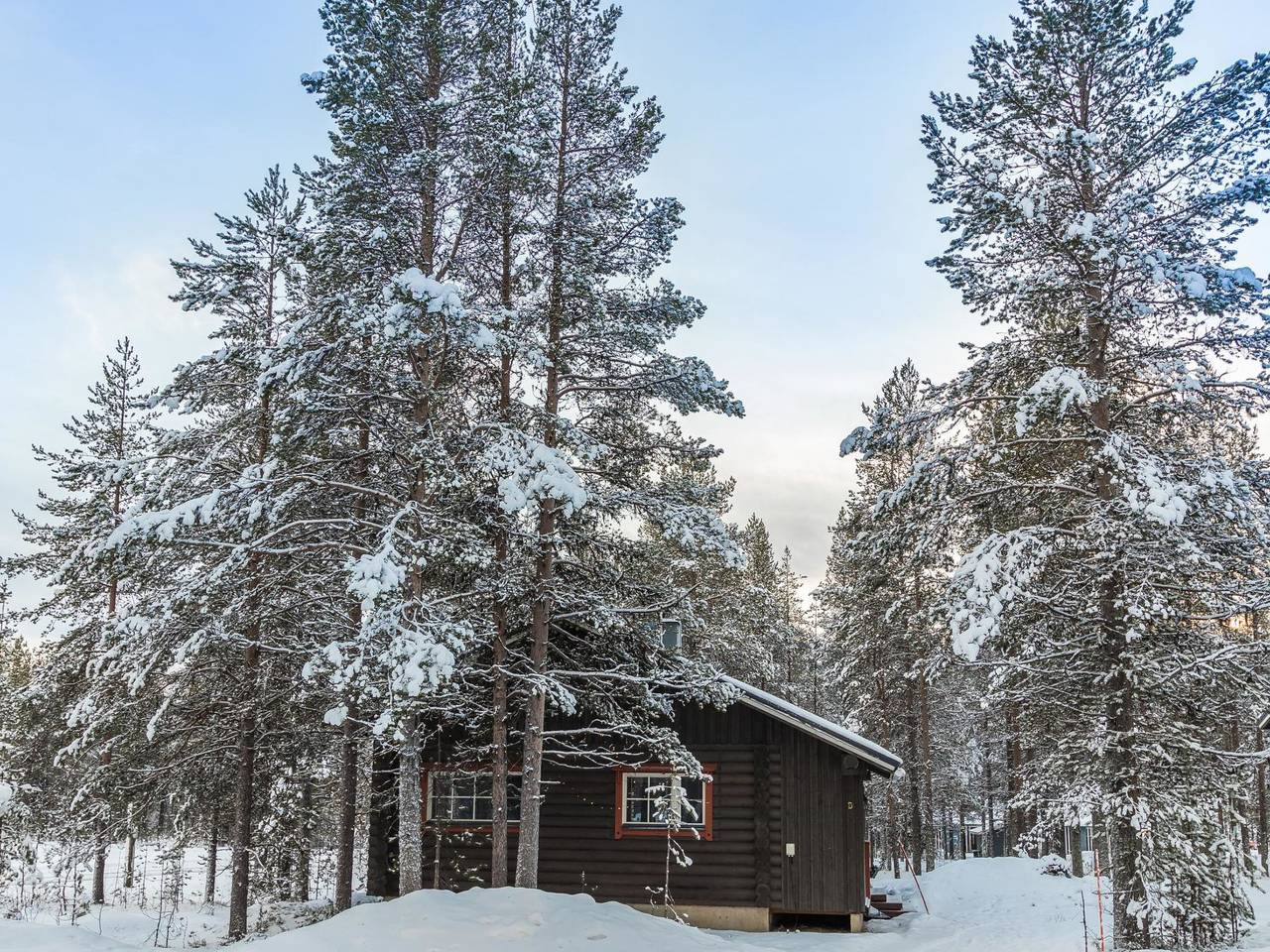 Log Cabin for 4 People in Helukka, Kolari