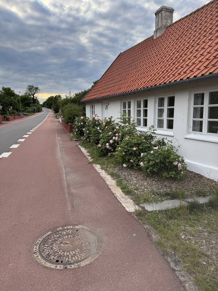 Ferienhaus für 6 Personen, mit Terrasse und Garten in Svaneke - 3