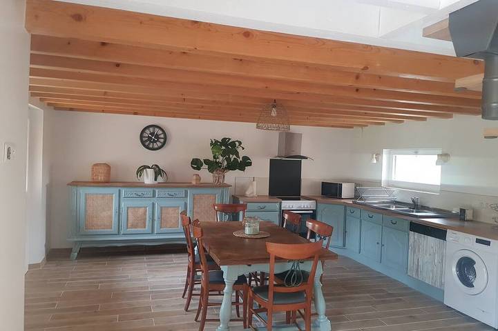 Gîte pour 8 personnes dans Courville-sur-Eure