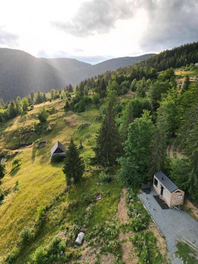 Camping für 2 Personen, mit Whirlpool und Terrasse sowie Garten und Ausblick in Alba (Romania)