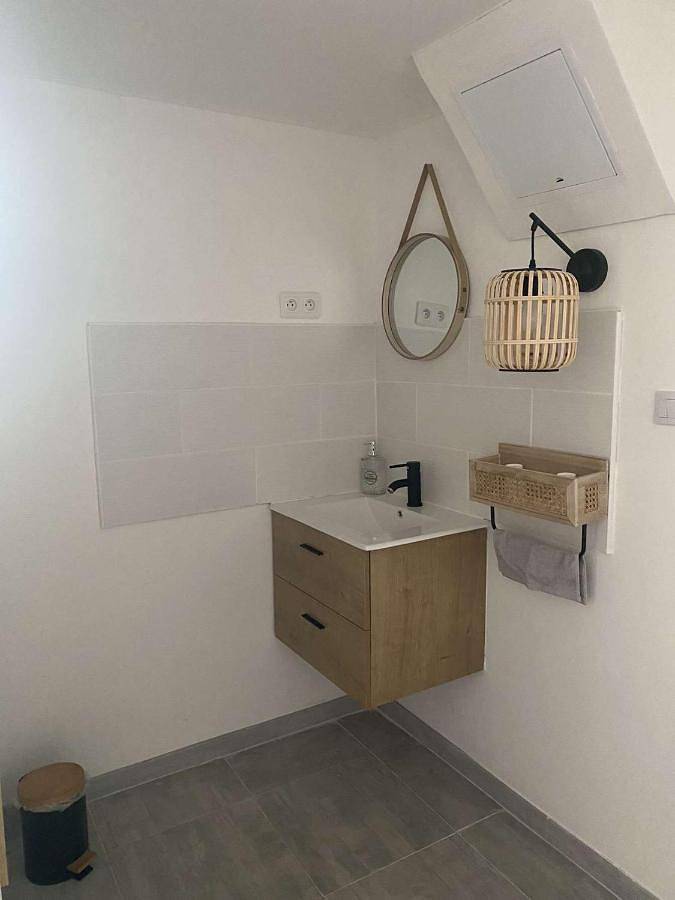 Double Room in Montaigut-le-Blanc, Région de Besse-et-Saint-Anastaise