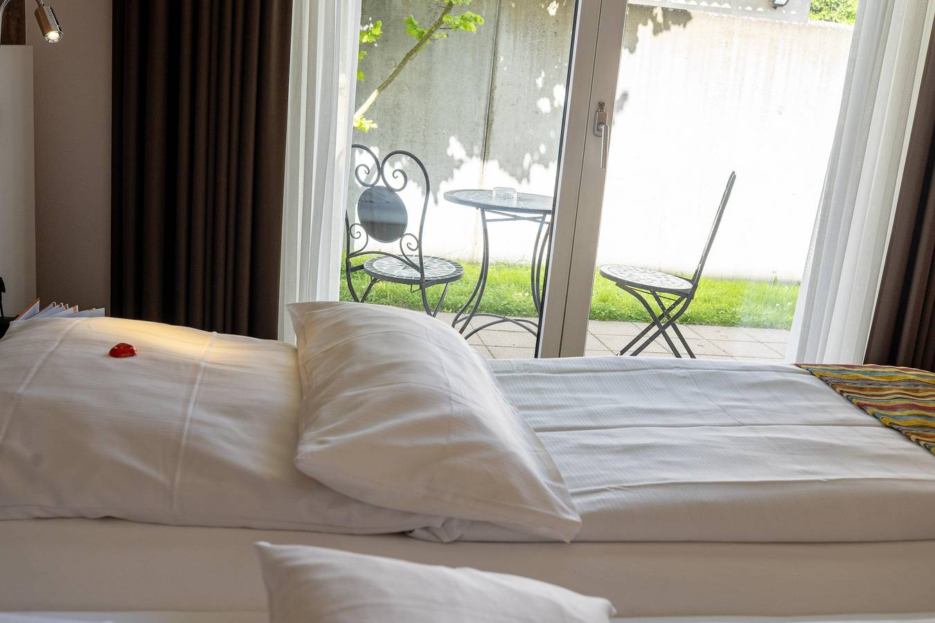 Ganze Ferienwohnung, Doppelzimmer mit Terrasse in Detmold, Kreis Lippe