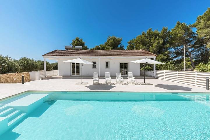 Villa pour 10 personnes, animaux acceptés à Maruggio