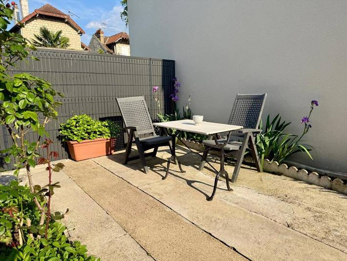 Gîte pour 2 personnes, avec terrasse et vue à Conflans-Sainte-Honorine - 2