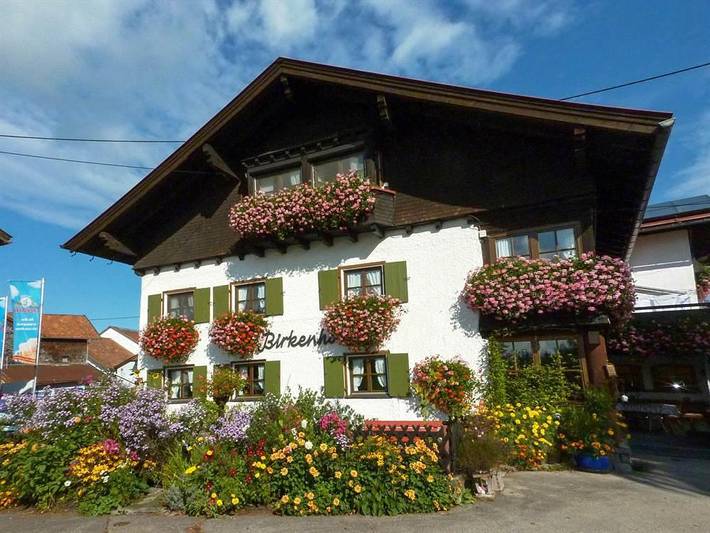 Ferienwohnung für 2 Personen, mit Balkon und Terrasse sowie Garten in Burgberg im Allgäu