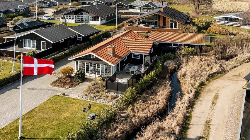 Ferienhaus mit Meerblick für 7 Personen, mit Whirlpool und Garten in Kelstrup Strand - 2