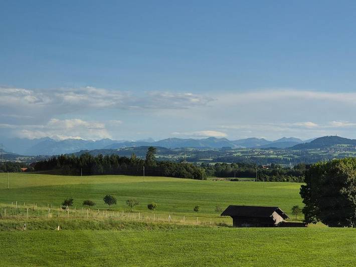 Ferienwohnung für 4 Personen, mit Terrasse und Garten sowie Ausblick