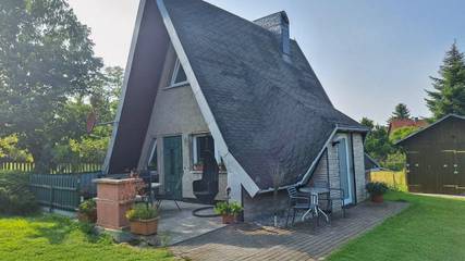 Ferienhaus für 4 Personen, mit Terrasse und Garten in Blankenburg