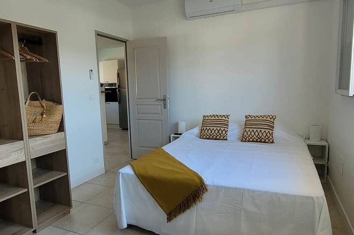 Villa pour 10 personnes dans Sainte-Lucie de Porto-Vecchio - 2