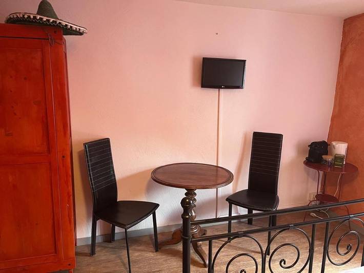 Location de vacances pour 2 personnes, avec vue, animaux acceptés à Saint-Crépin (Hautes-Alpes) - 2