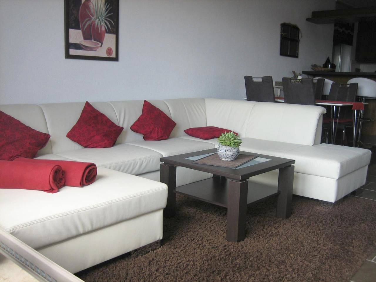 Geheel appartement, Studio Apartment in Niedersfeld, Upland