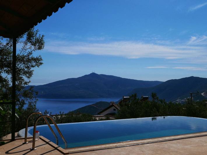 Holiday rental for 2 people, with pool and garden in Kalkan