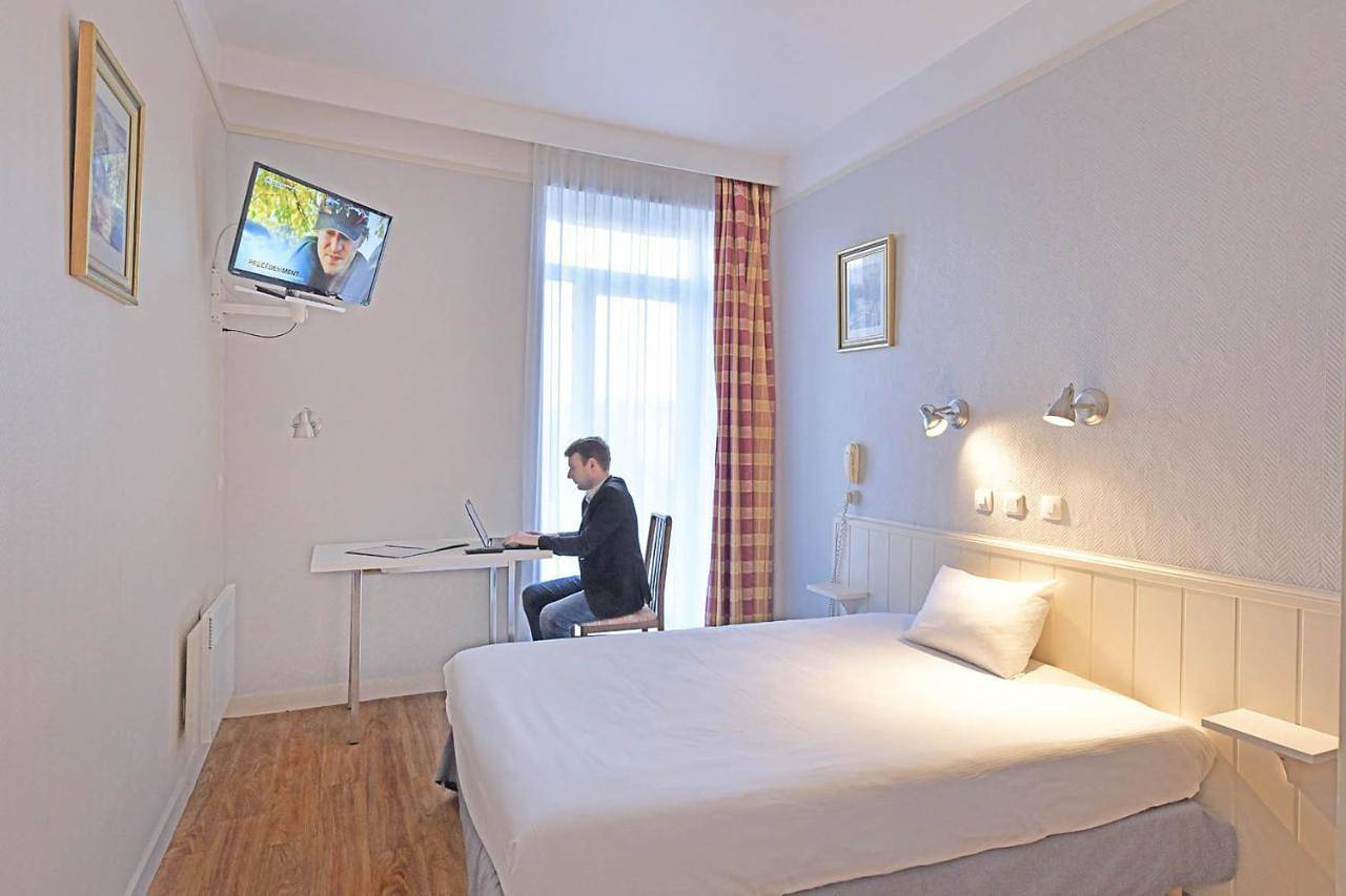Standard Double Room in Clermont-Ferrand, Parc naturel régional des Volcans d'Auvergne
