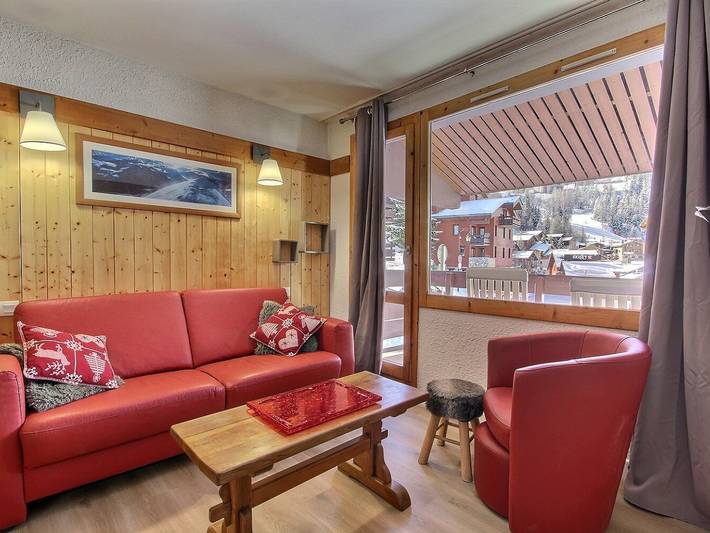 Gîte pour 4 personnes, avec piscine dans Plagne 1800