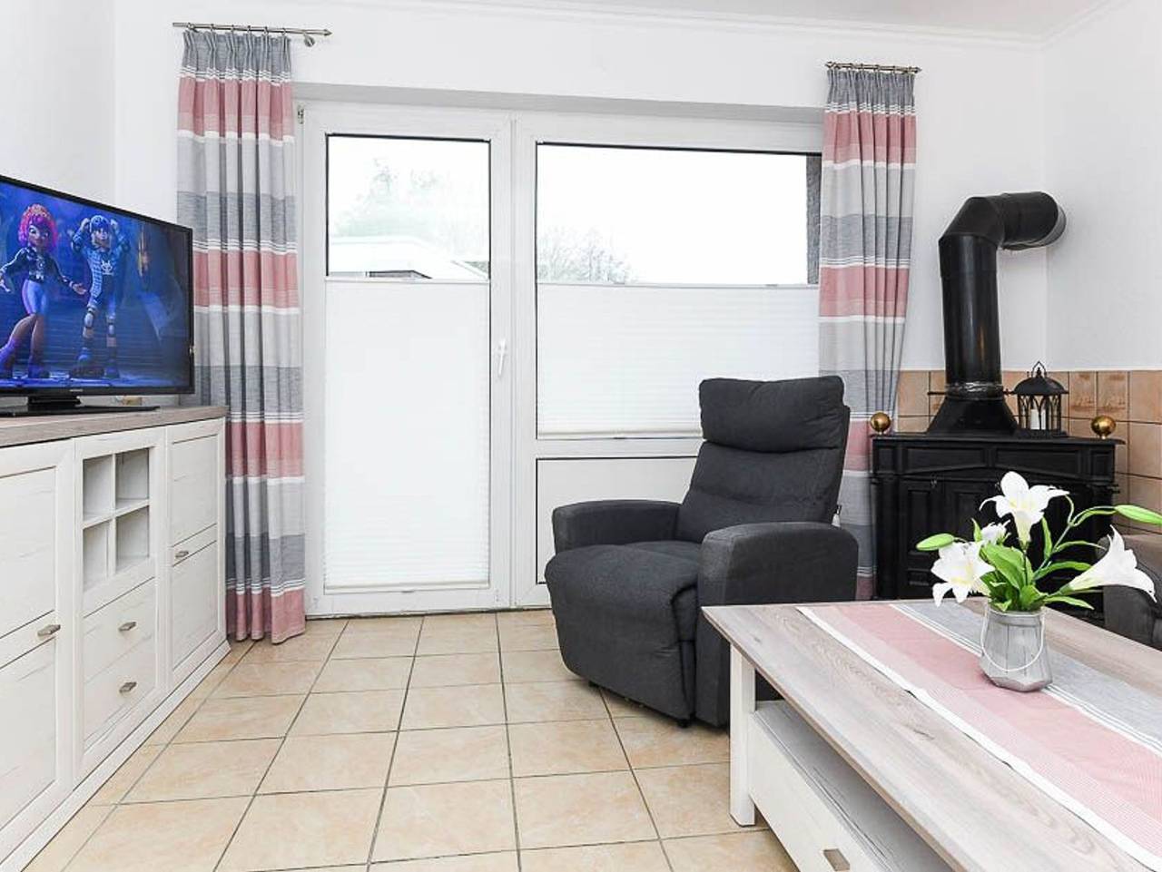 Ganze Ferienwohnung, Haus Katharina in Neuharlingersiel, Landkreis Wittmund