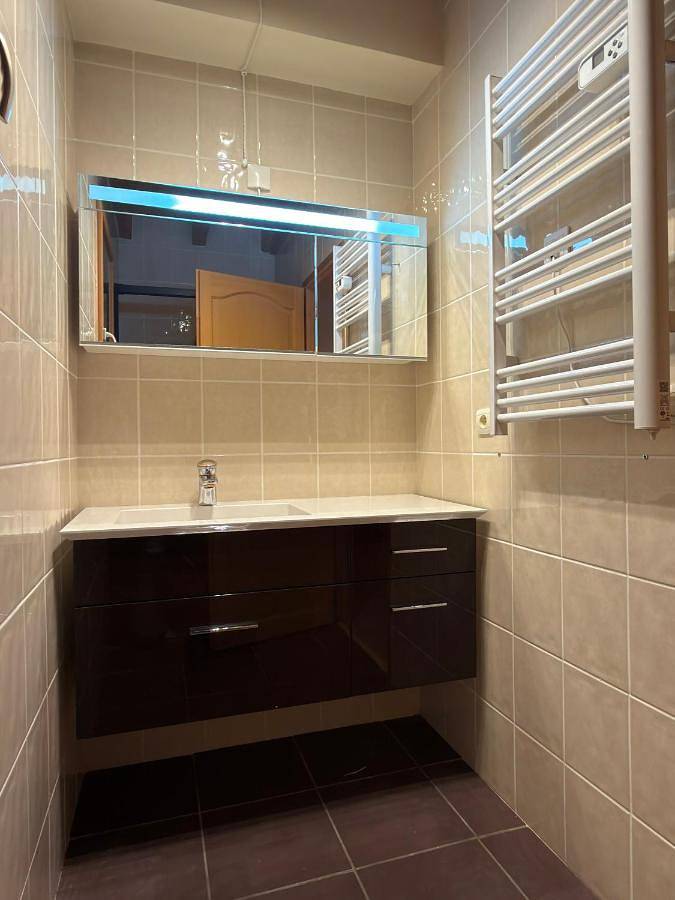 Location de vacances pour 10 personnes, avec jardin et vue à UR - 2