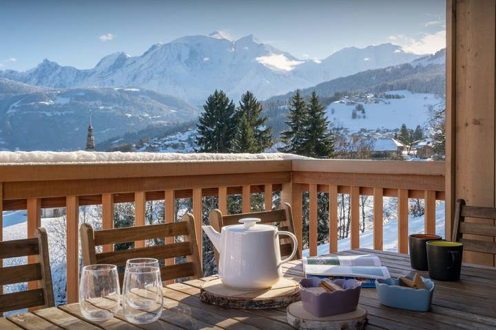 Chalet pour 9 personnes, avec Terrasse et Jardin à Combloux