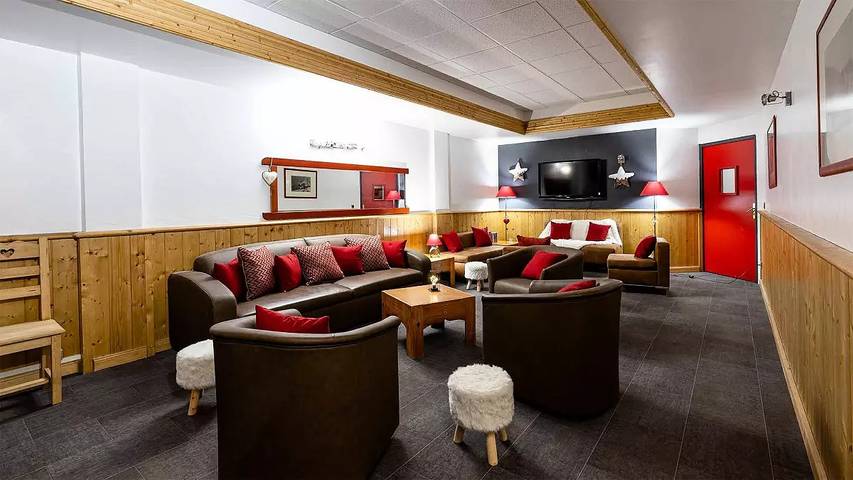 Gîte pour 8 personnes, animaux acceptés dans Office De Tourisme De Pralognan - 3