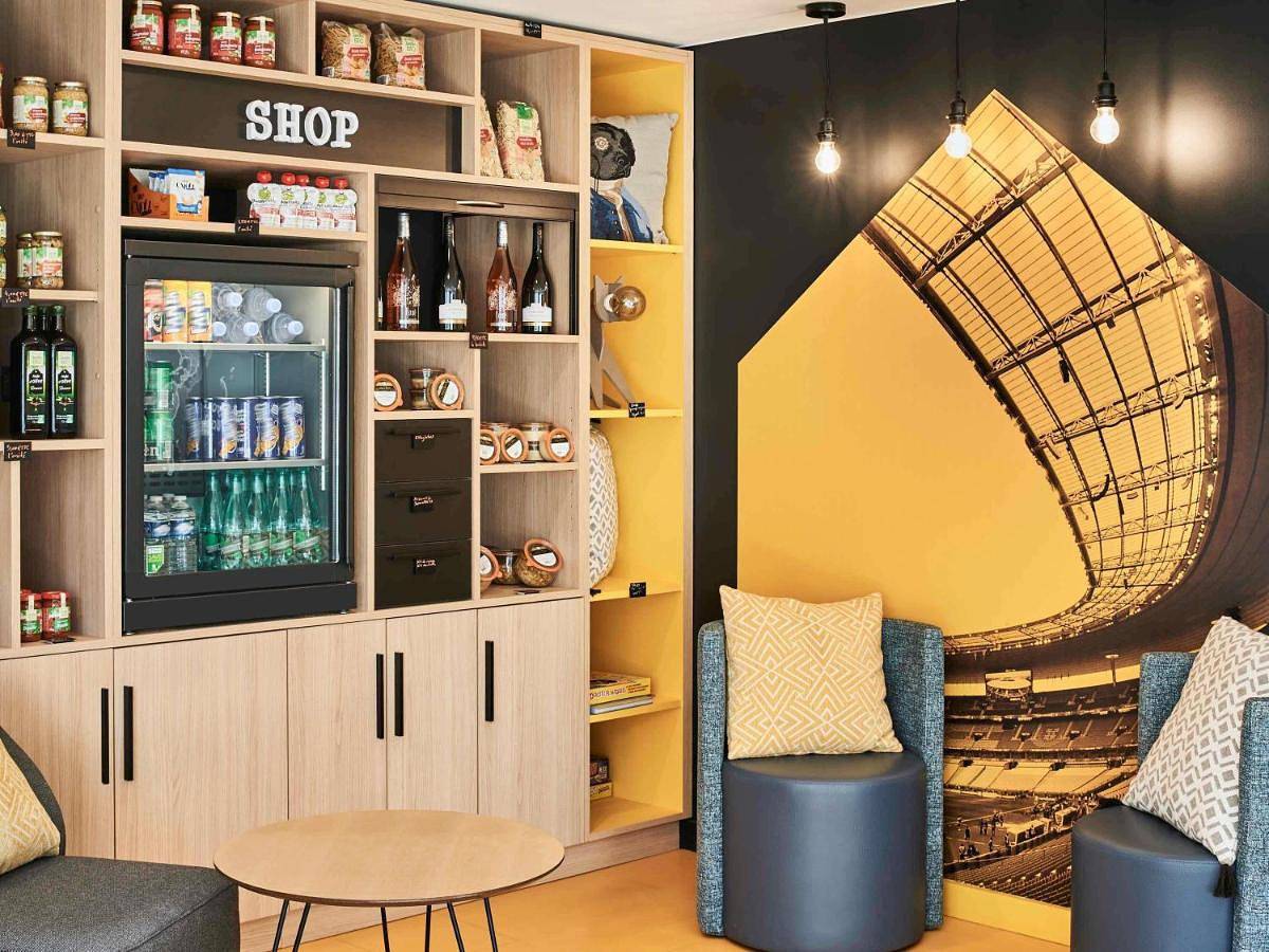Aparthotel Adagio Access Paris Saint-Denis Pleyel in Saint-Denis, Seine-Saint-Denis