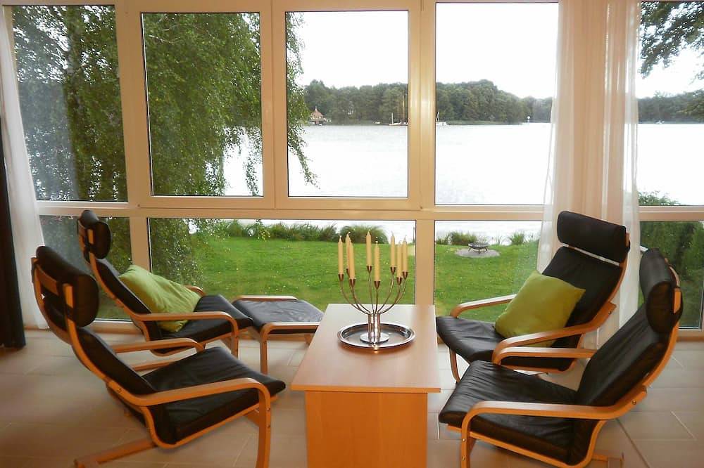 Ganze Wohnung, Ferienwohnung Obergeschoss - Ferienwohnhaus Drei am Zemminsee in Teupitzer See, Schwerin (Brandenburg)