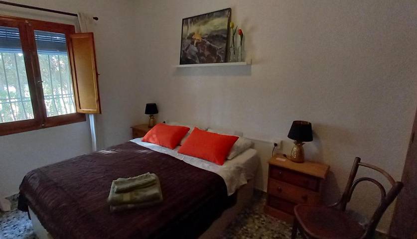 Alojamiento y desayuno para 2 personas, con terraza además de jardín y piscina en Provincia de Murcia - 3