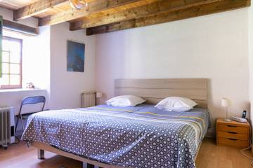 Location De Vacances pour 12 Personnes dans Jaujac, Parc naturel régional des Monts d'Ardèche, Photo 4