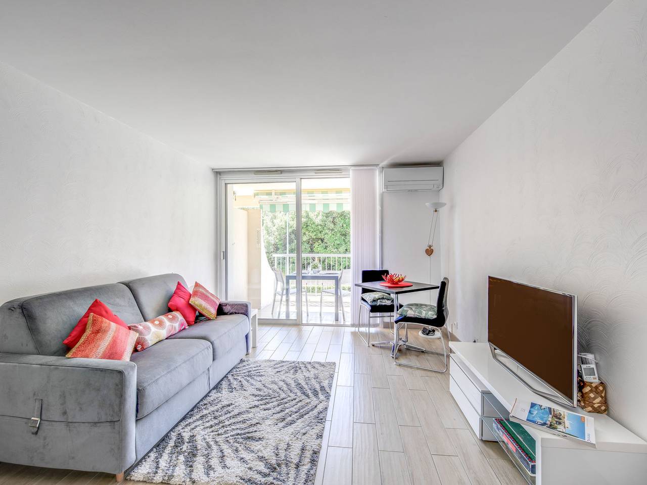 Appartement entier, Le Mexico in Saint-Raphaël, Massif de l'Esterel