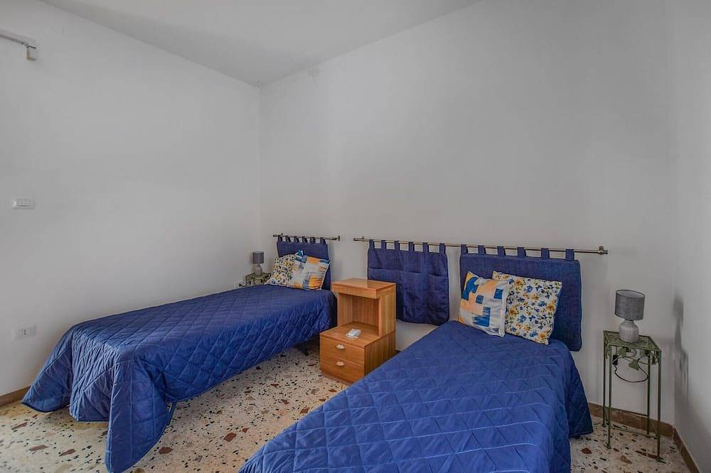 4 bedroom cozy home in Reggio Calabria in Reggio Calabria, Tyrrhenian Coast Kalabria