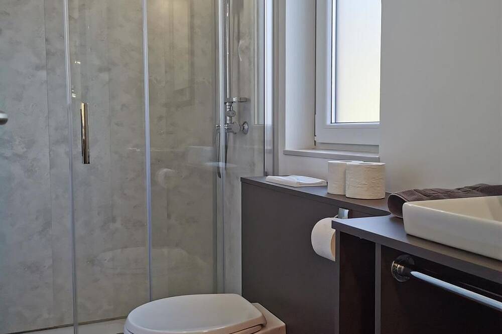 Mobilheim, Bad, Wc, 2 Schlafräume - Feriendorf Berghof in Villach, Lac Ossiach