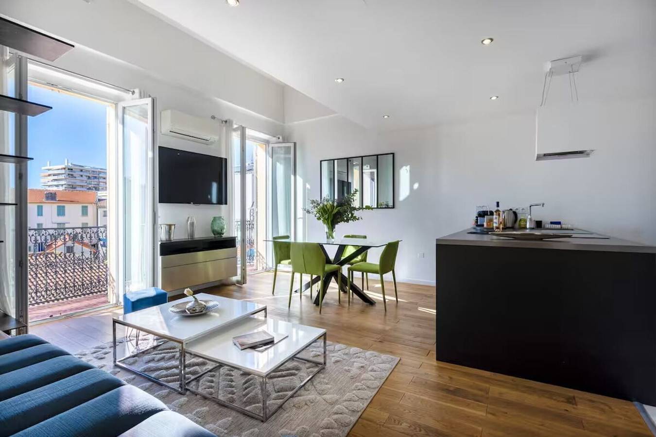 Entire apartment, Apartement Forville in Cannes, Cannes region