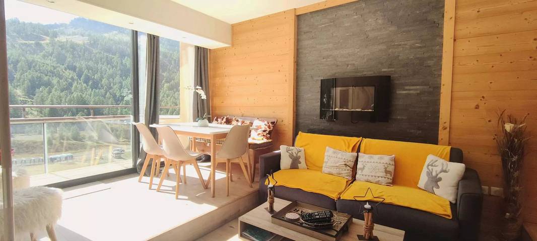 Chalet pour 6 personnes, avec vue à Isola