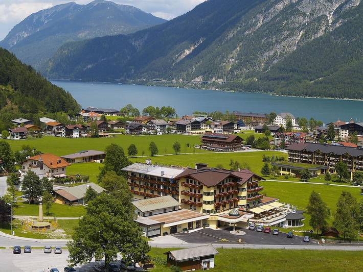 Hotel für 2 Personen, mit Pool und Garten sowie Seeblick in Eben am Achensee