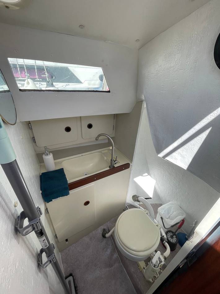 Bateau 'Voilier Miraflores' avec vue sur la mer, terrasse privée et Wi-Fi in Cherbourg-Octeville, Cherbourg-en-Cotentin