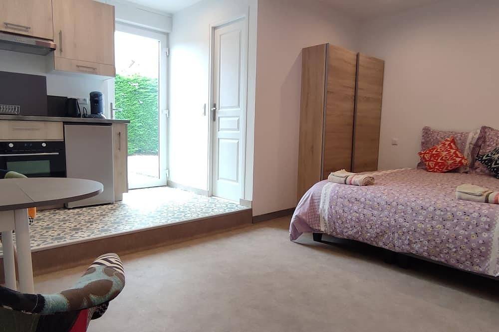 Studio Dans Longère Avec Terrasse sur la Cote D'opale in Andres, Calais und Umgebung