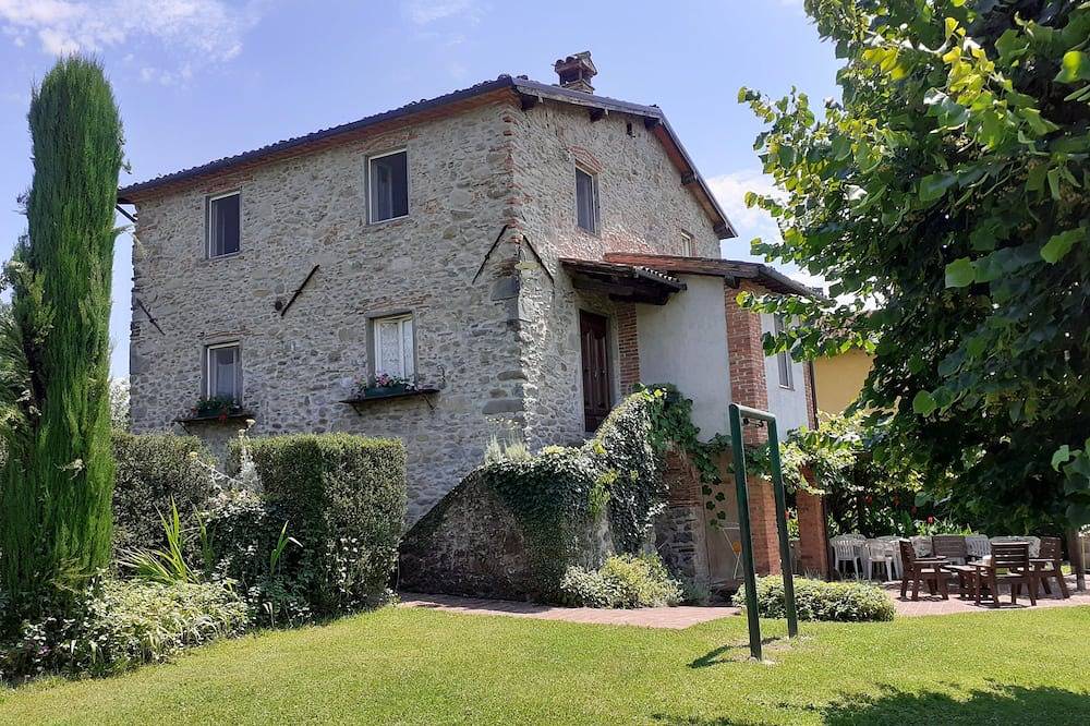 Casa vacanza a Barga a partire da 265€ a notte