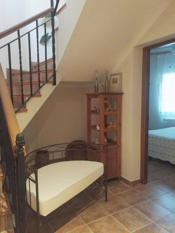Casa rural para 7 personas, con Terraza y Jacuzzi además de Jardín y Vistas en Provincia de Cuenca - 2