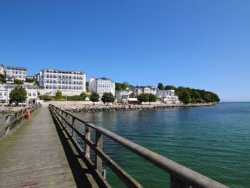 Ferienwohnung für 4 Personen, mit Balkon und Seeblick in Sassnitz