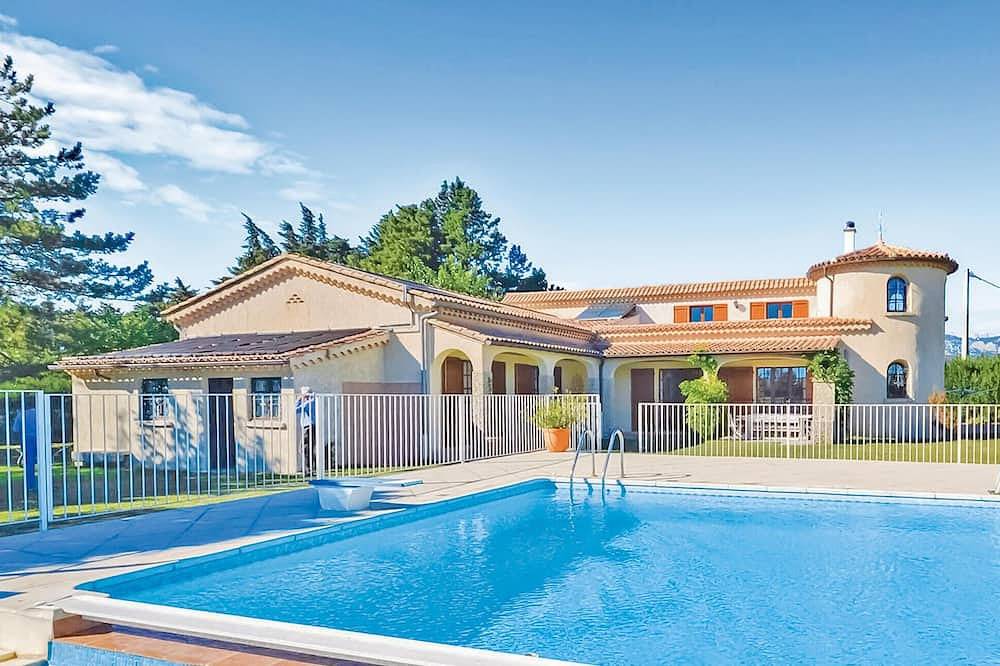 Acogedora casa en Aubignan in Aubignan, Parque natural regional del Mont Ventoux