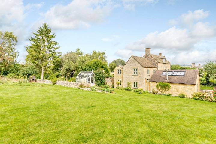 Laurel Tree Cottage in Gloucestershire