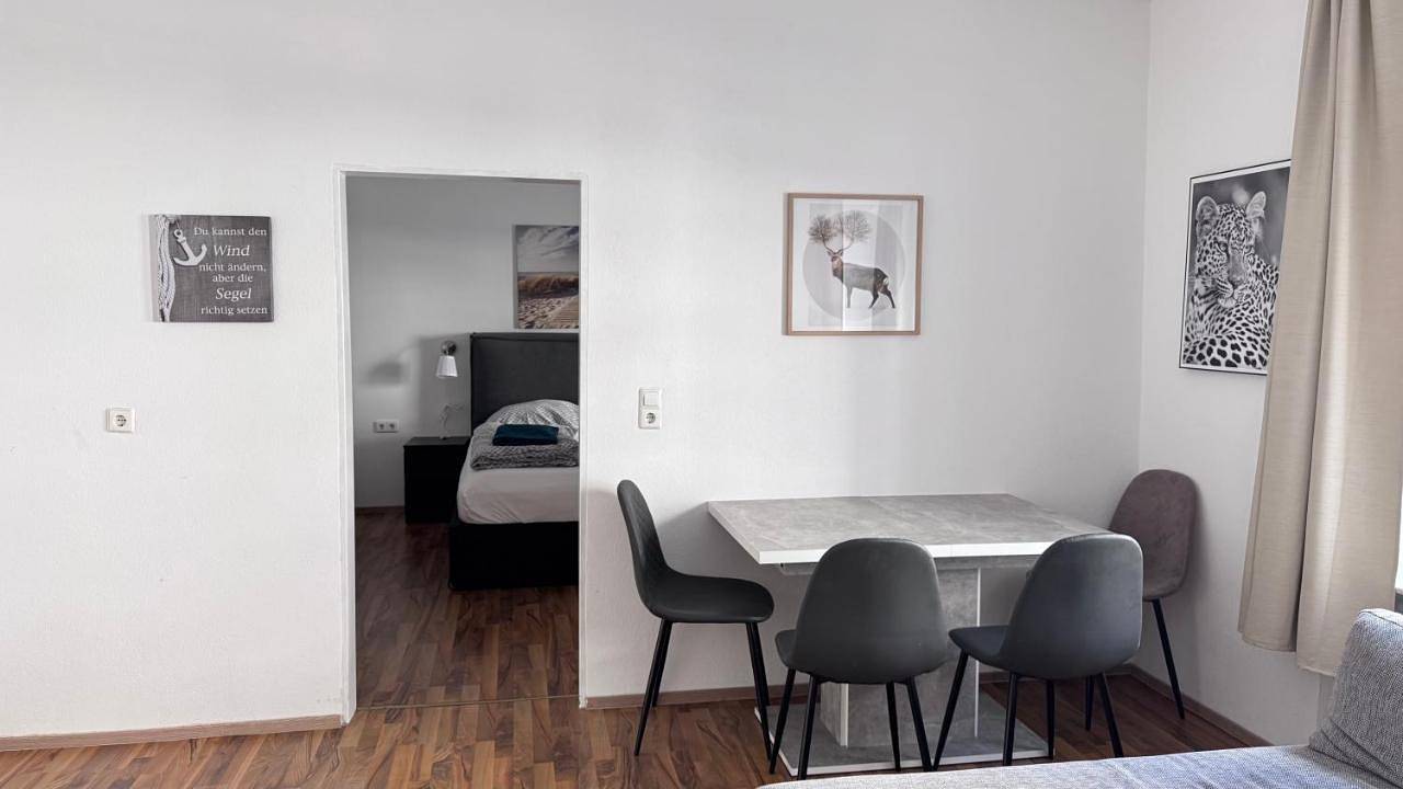 Ganze Wohnung, Two-Bedroom Apartment in Neu-Ulm, Bayerisch Schwaben