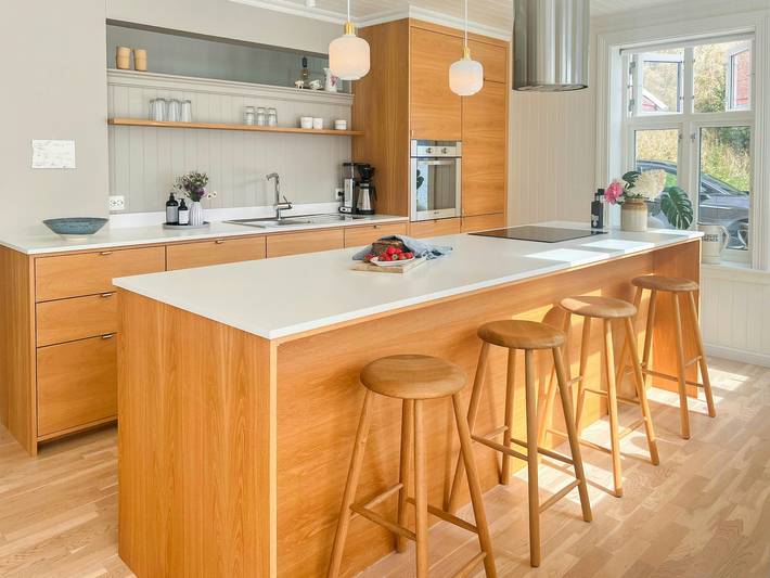 Ferienhaus am Telemarkkanal mit Privatstrand in Tokke