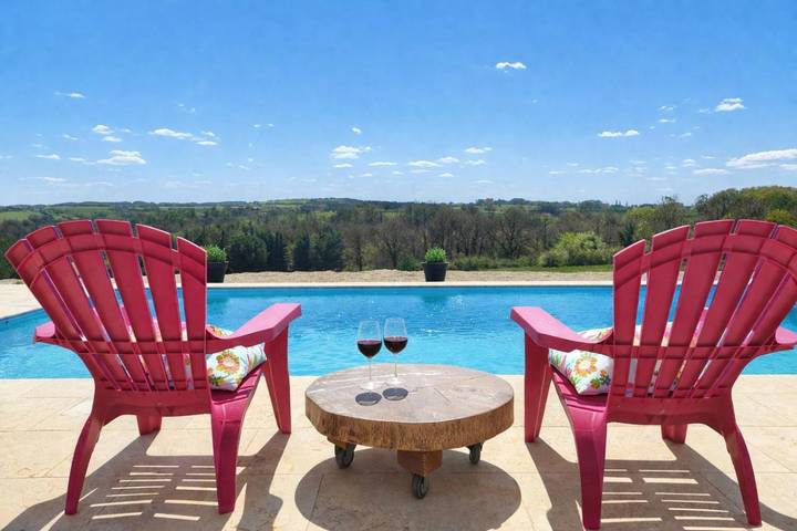 Location de vacances pour 5 personnes, avec Terrasse et Jardin ainsi que Piscine et Vue à Saint-Projet - 2