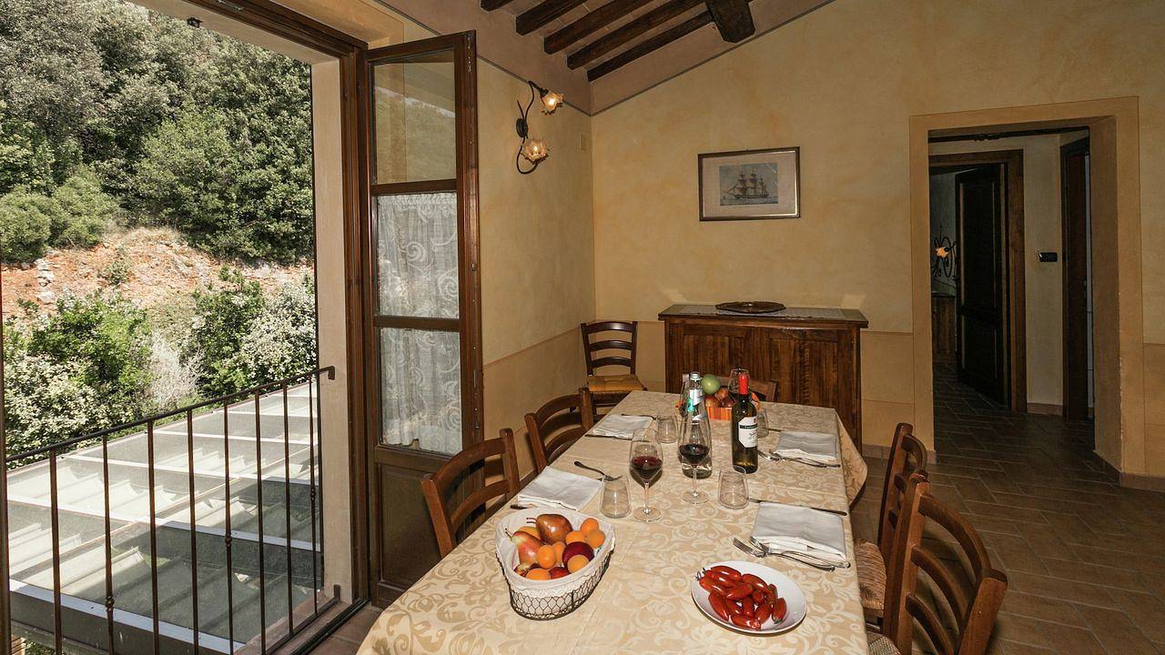 Agriturismo per 4 persone con piscina in Narni, Provincia di Terni