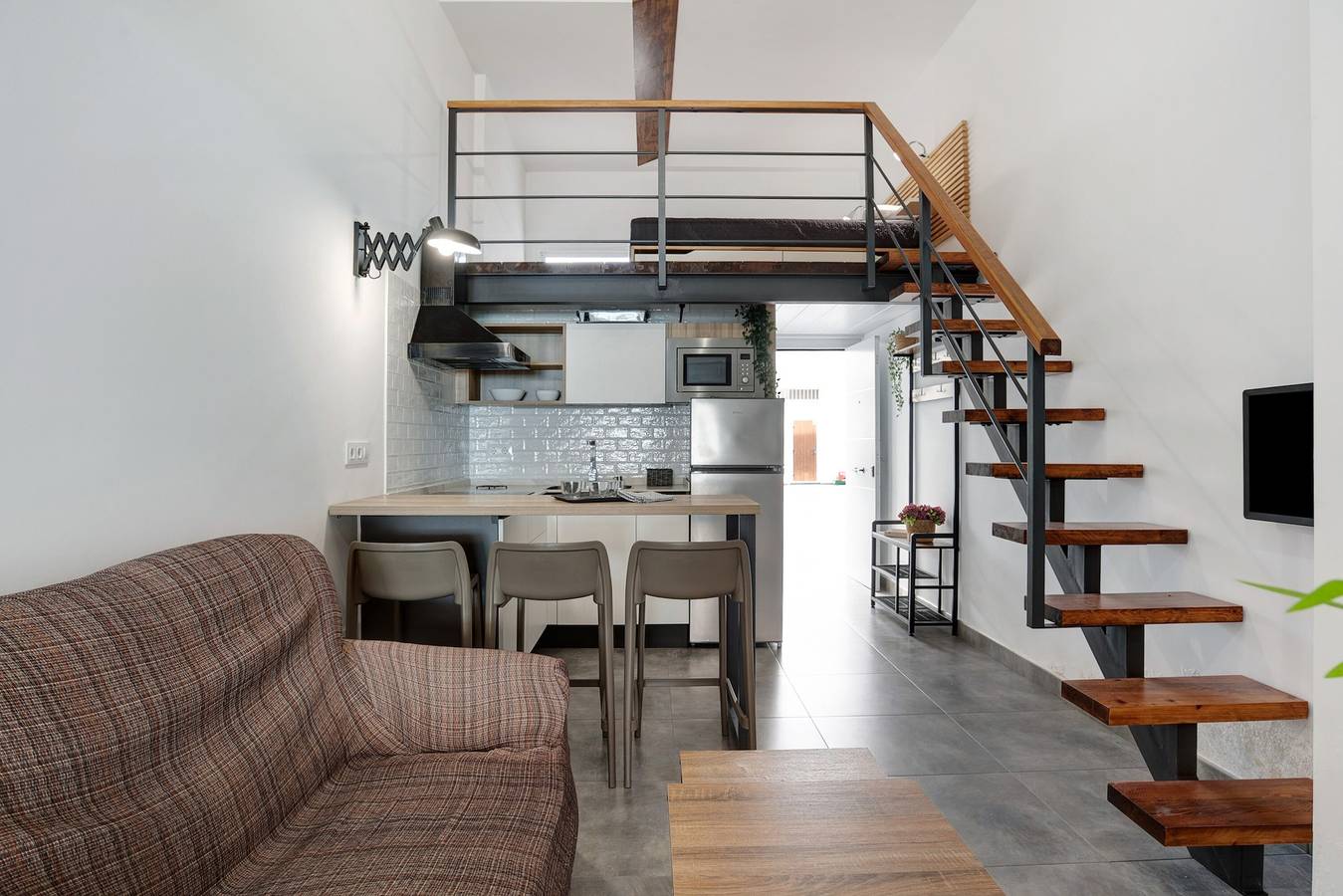 Apartamento entero, Apartamento 'Mariola' con terraza privada y aire acondicionado in Novo Sancti Petri, Chiclana de la Frontera